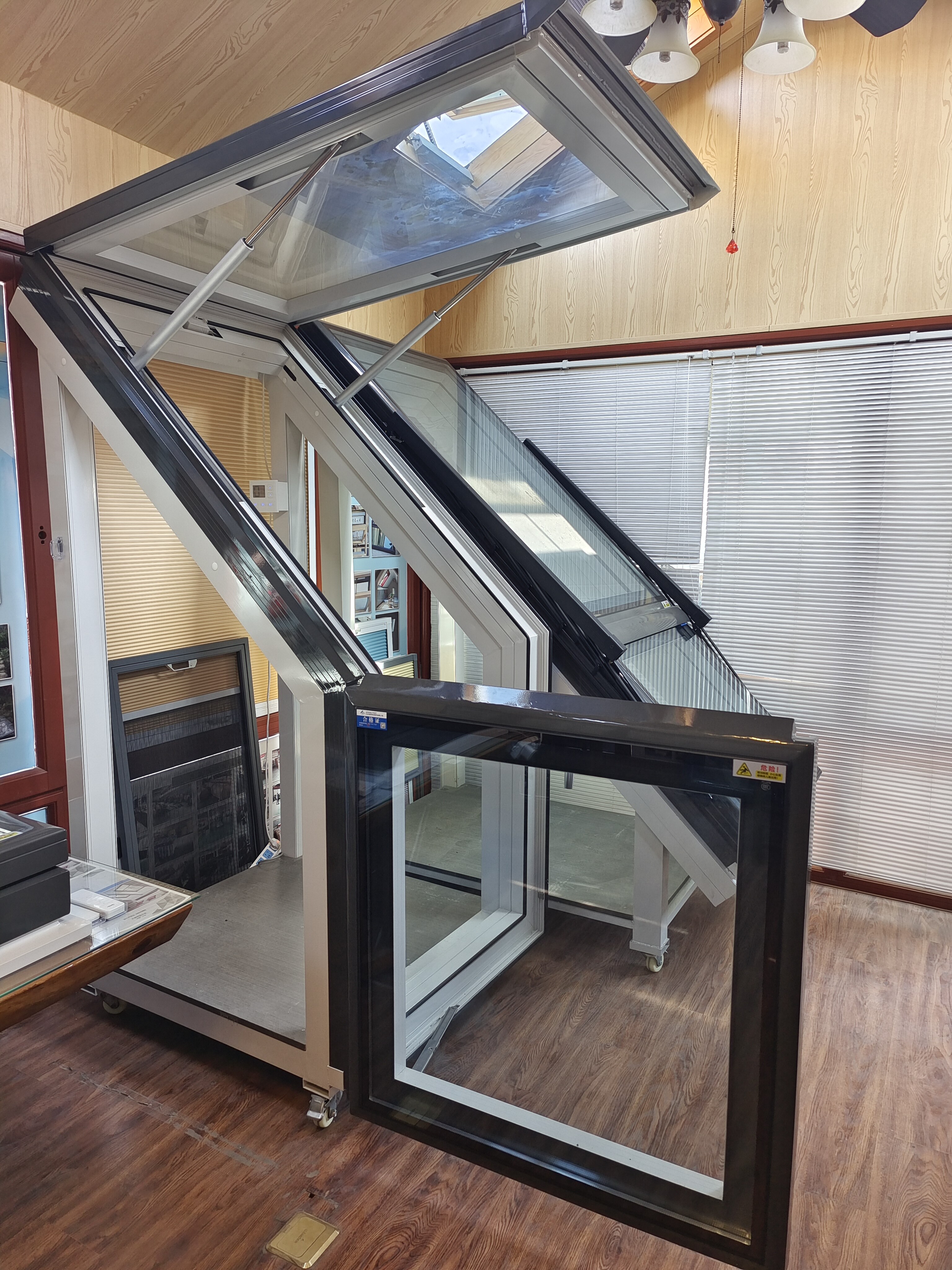 PST-DLT露臺(tái)窗