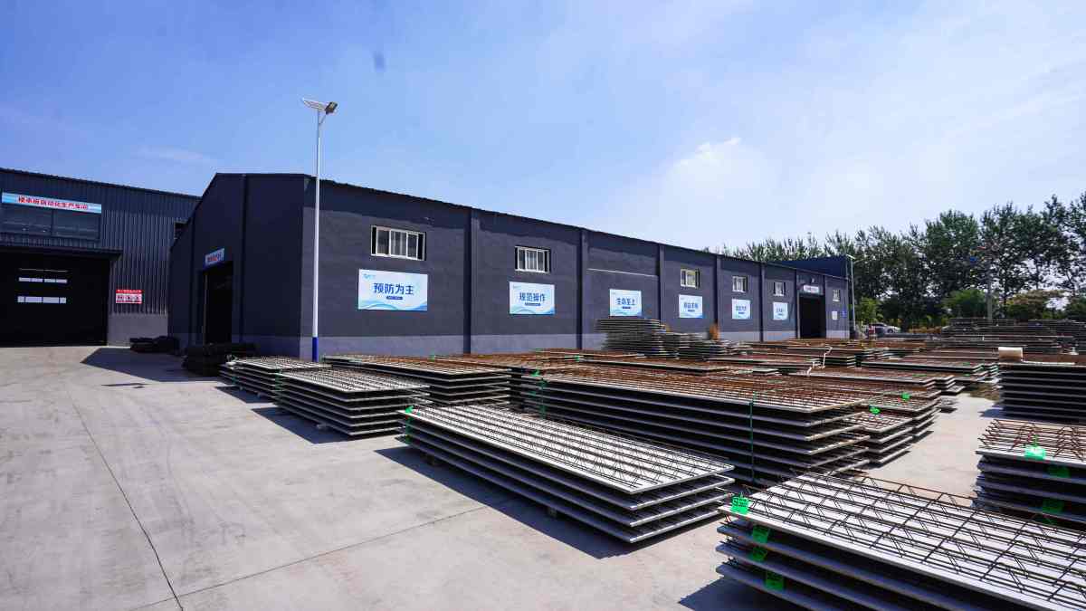 13.jpg 1753415985807218908117442560.jpg