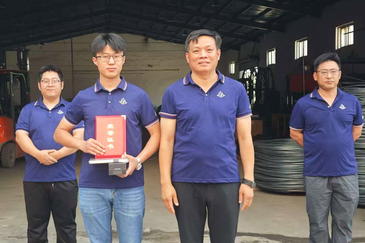 微信图片_20250717110921.jpg 1753666961808271577510682624.jpg