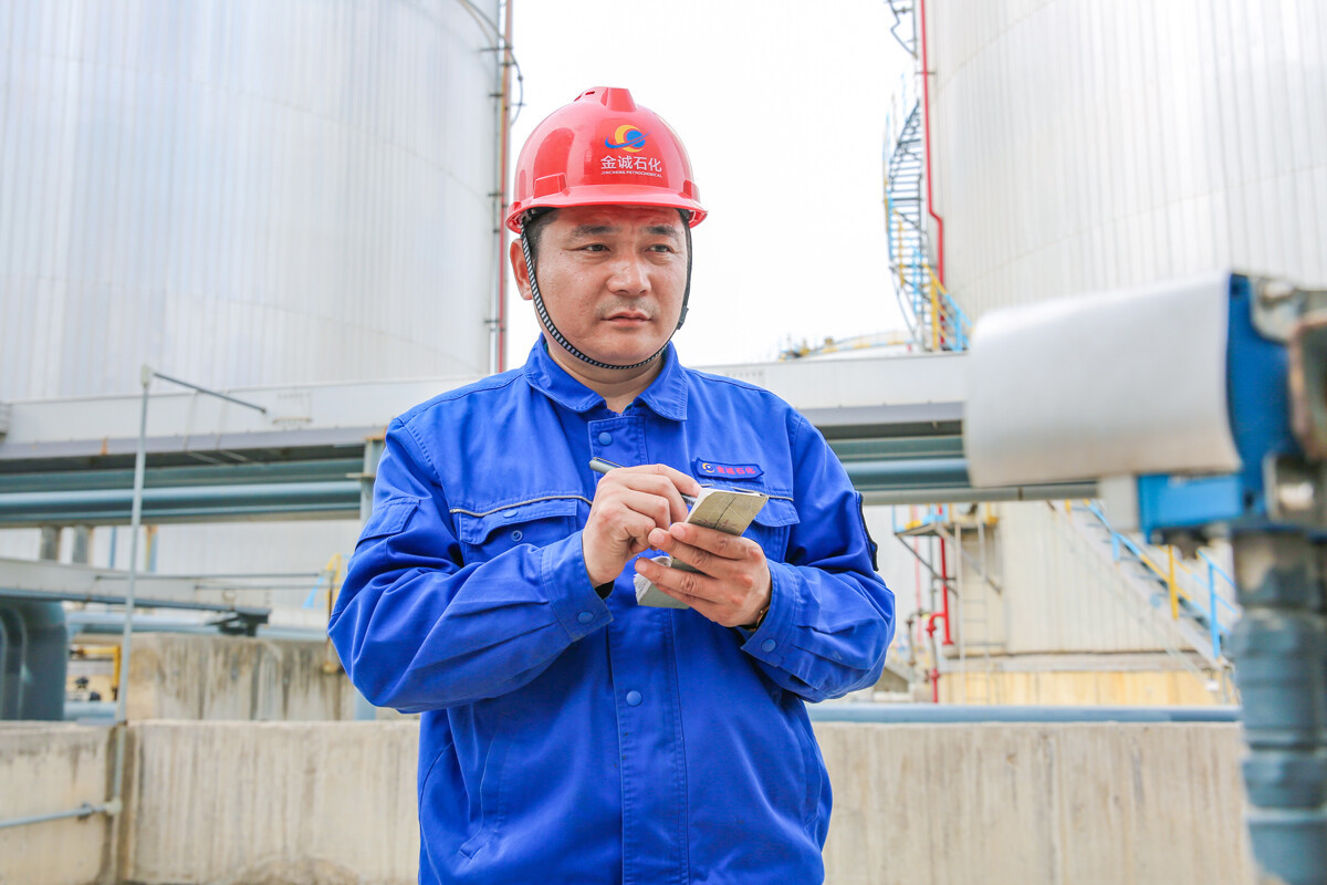 8J7A1692.jpg 8J7A1692.jpg