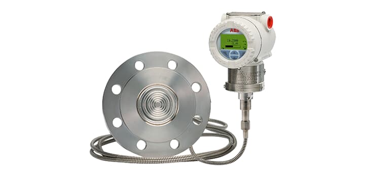 Absolute pressure transmitter with remote diaphragm seal 266ART