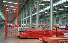 贯通式货架如何实现先进先出？