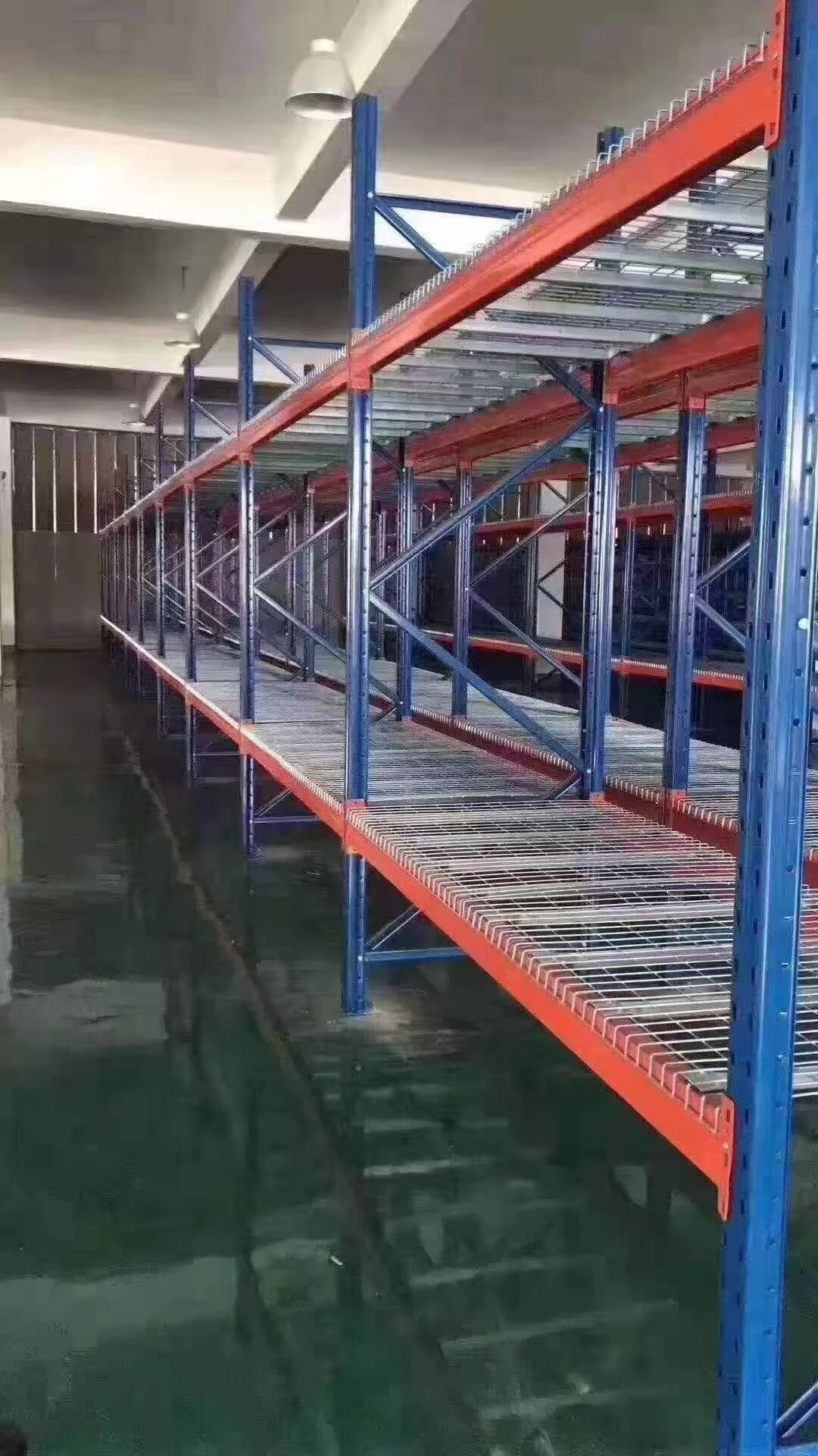 横梁式货架