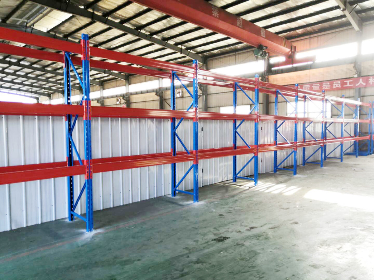 横梁式货架.jpg