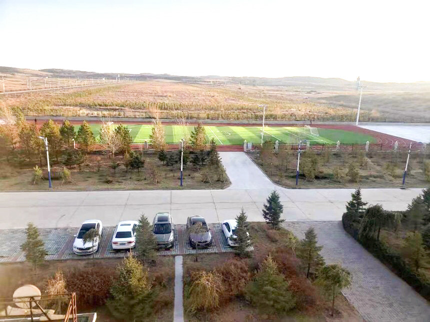 内蒙古大唐国际克什克腾煤制天然气项目室外体育场工程施工