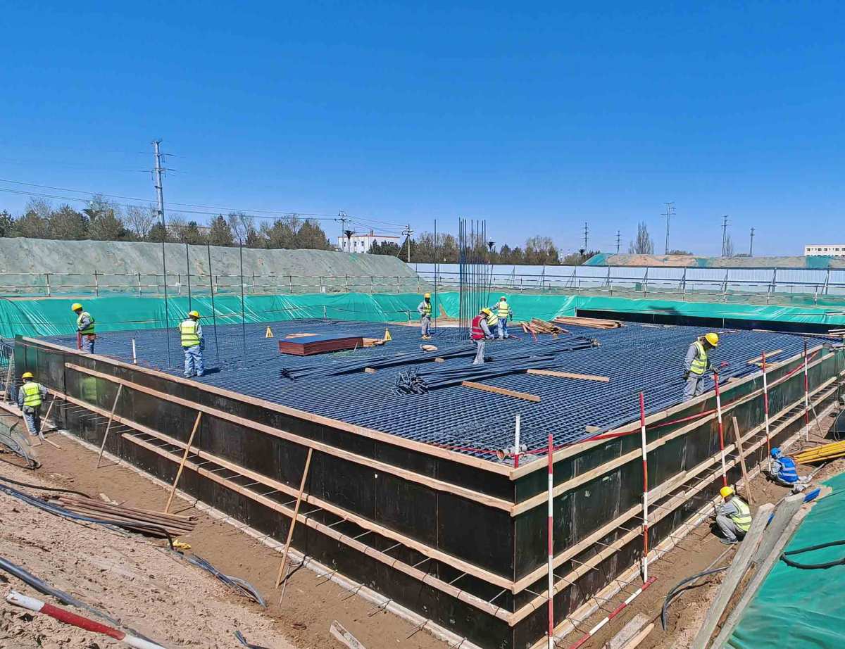 内蒙构—101基础承台钢筋绑扎,模板安装-3.jpg 内蒙构—101基础承台钢筋绑扎,模板安装-3.jpg