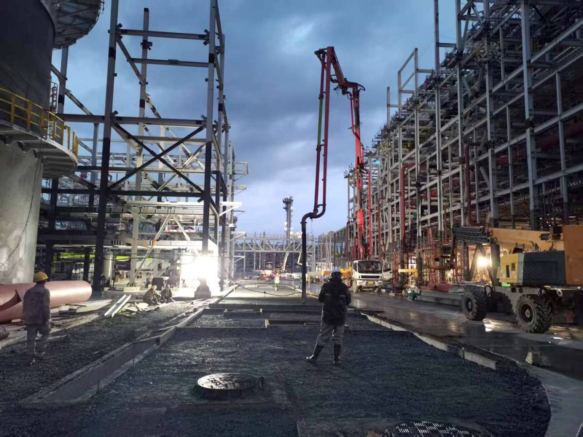 盘锦急冷区地坪浇筑.jpg 盘锦急冷区地坪浇筑.jpg