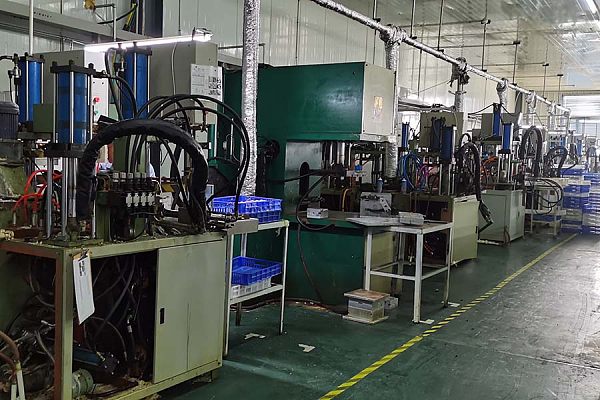 Wax Injection Machine.jpg