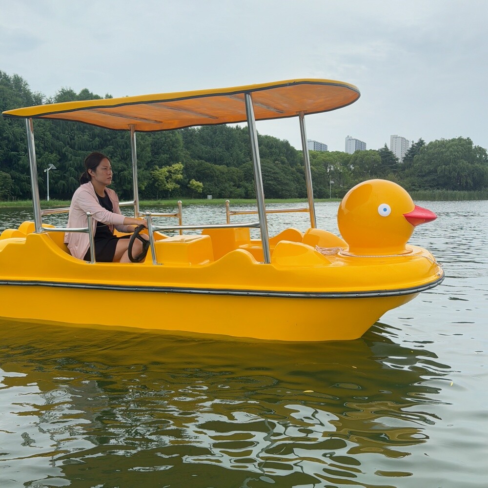 小黄鸭电动船