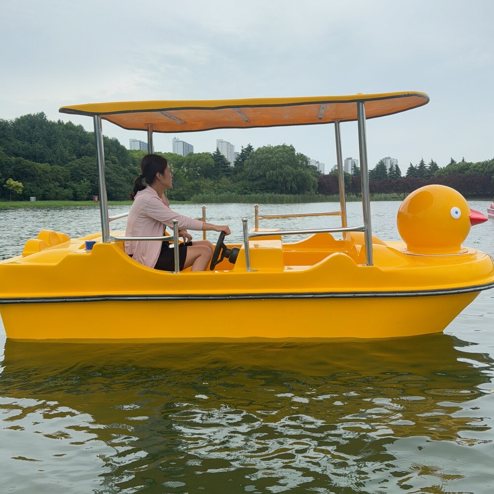 小黄鸭电动船