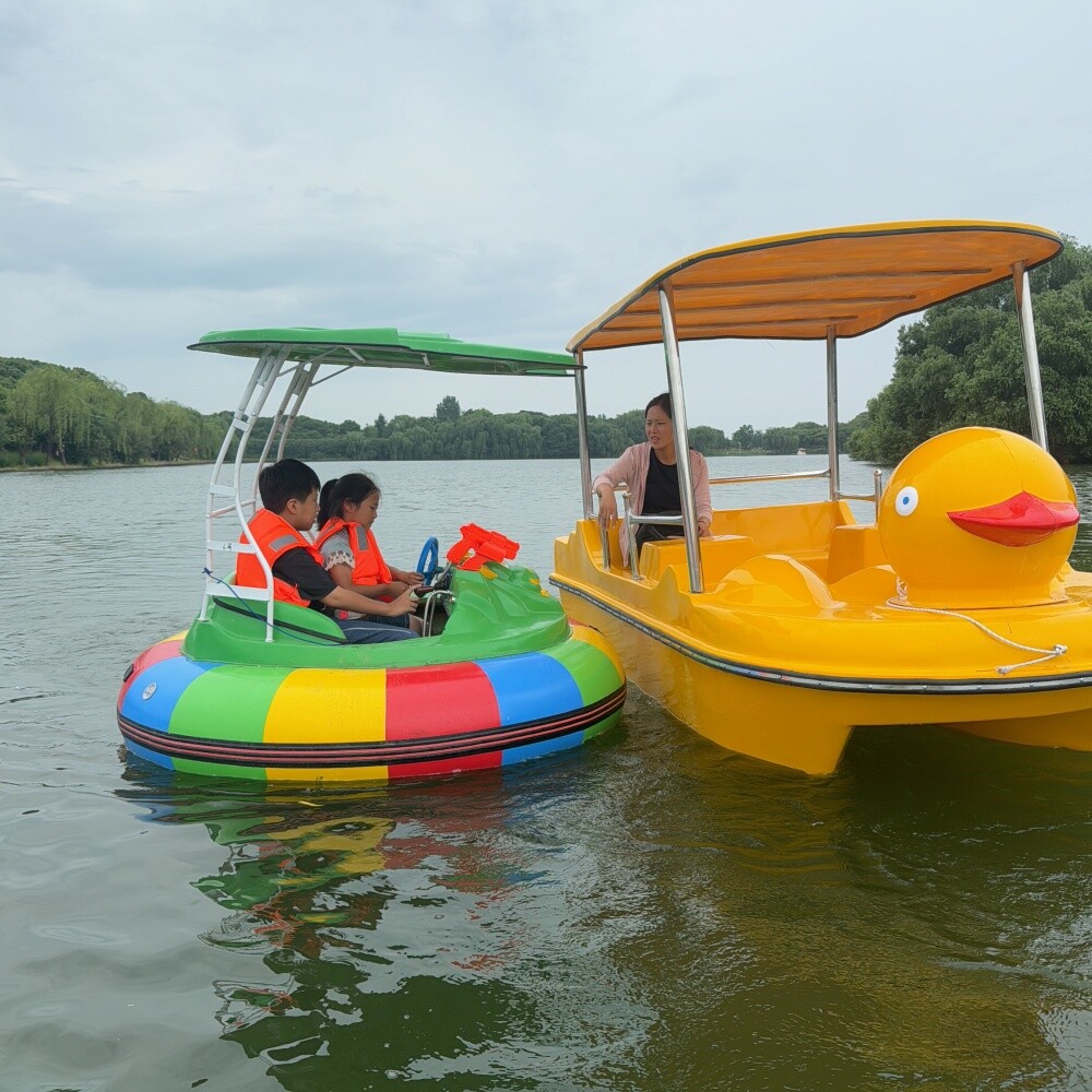 小黄鸭电动船