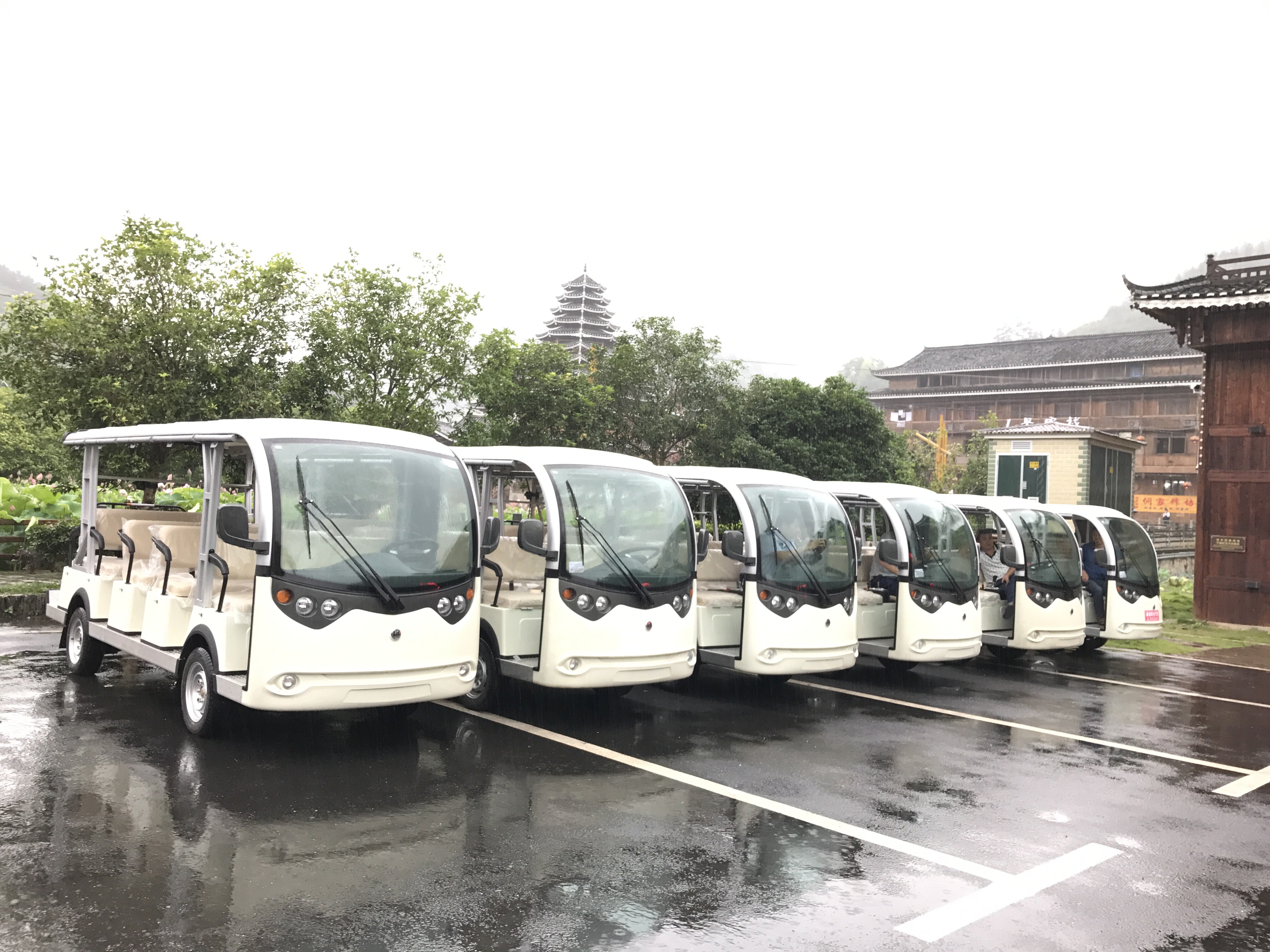 旅游观光车租赁