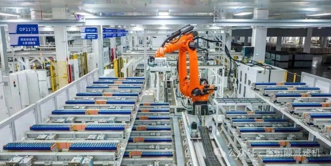 05-lithium-battery-production-line-robot-arm