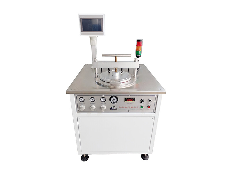 Pit-type vacuum sintering furnace