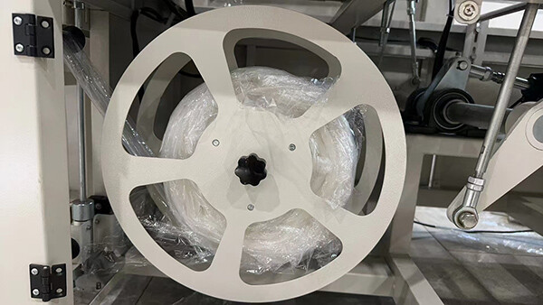 b6273490af9e50e6628201c1bfe5085