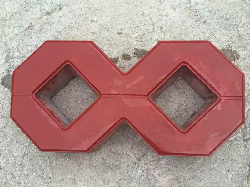 八字砖