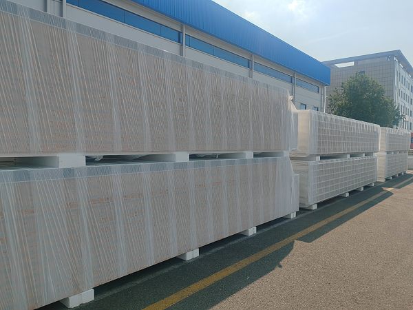 1-7-2,EPS夹芯板产品堆垛