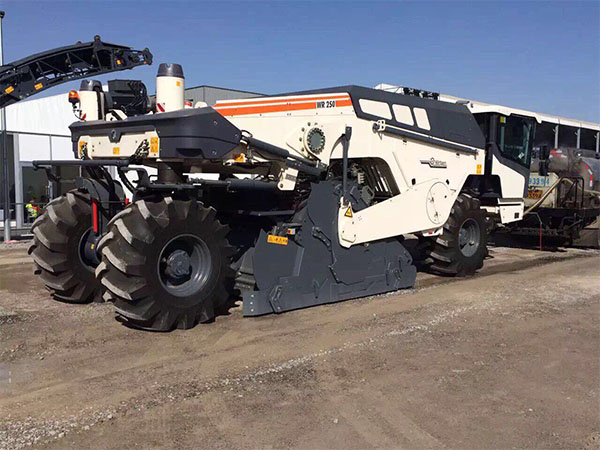 冷再生技术在旧路改造中的应用