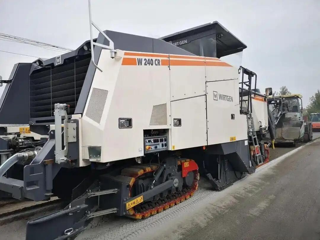 维特根 W 380 CR 冷再生机