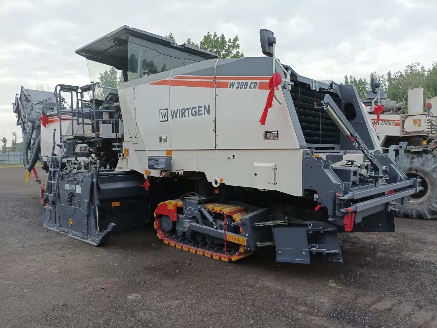 维特根 W 380 CR 冷再生机