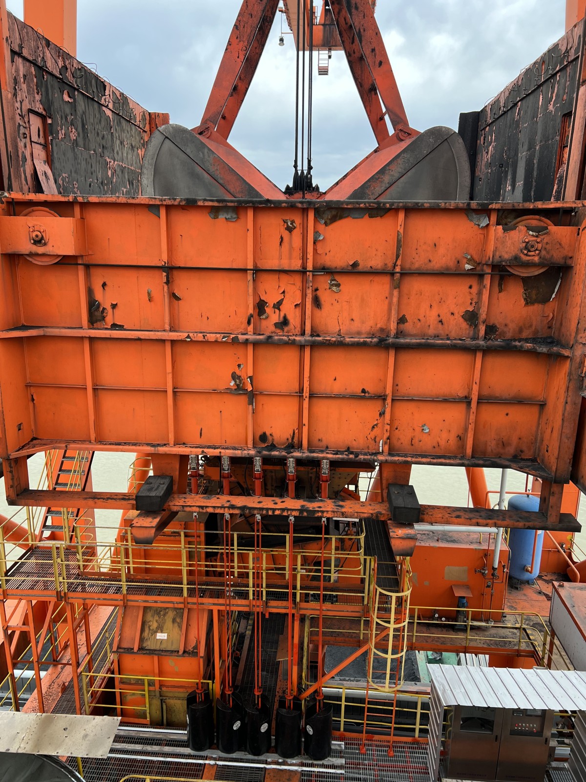 e206ae3ce381bc223c7ae695157c3eb