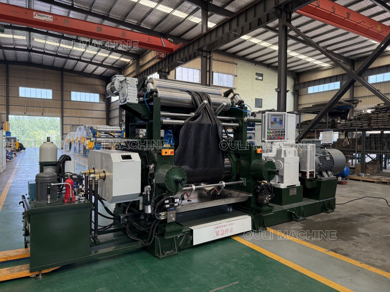 液压调距式开炼机