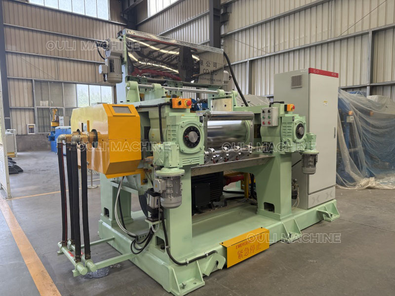 节约空间式开炼机