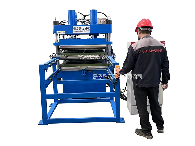 双层地砖硫化机