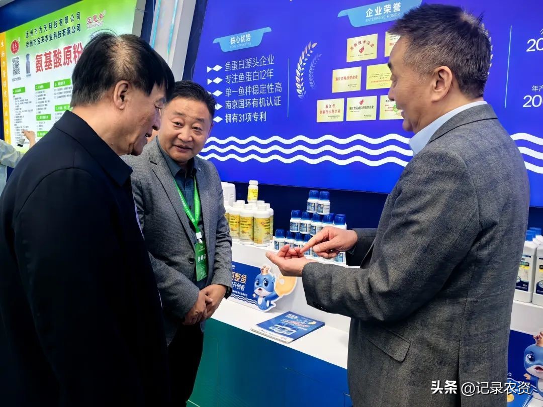 5ad254ed782a41879cf34de07181aad4~tplv-tt-origin-web:gif.jpeg?_iz=58558&from=article.pc_detail&lk3s=953192f4&x-expires=1745657434&x-signature=V0HowExsa70KVEcCq3cyYSWLTgQ%3D