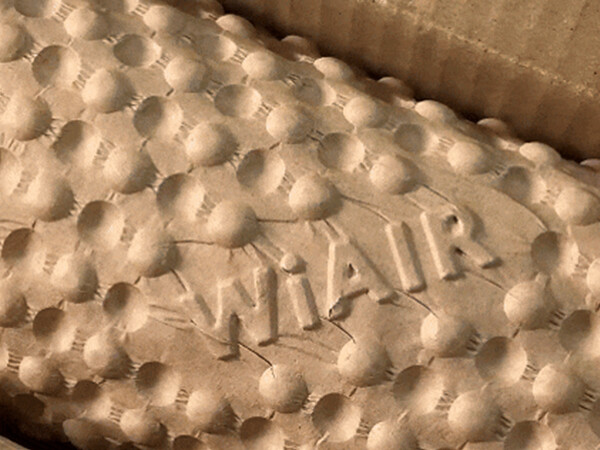 市场竞争激烈，包装成短板？压泡纸定制设计让产品脱颖而出！