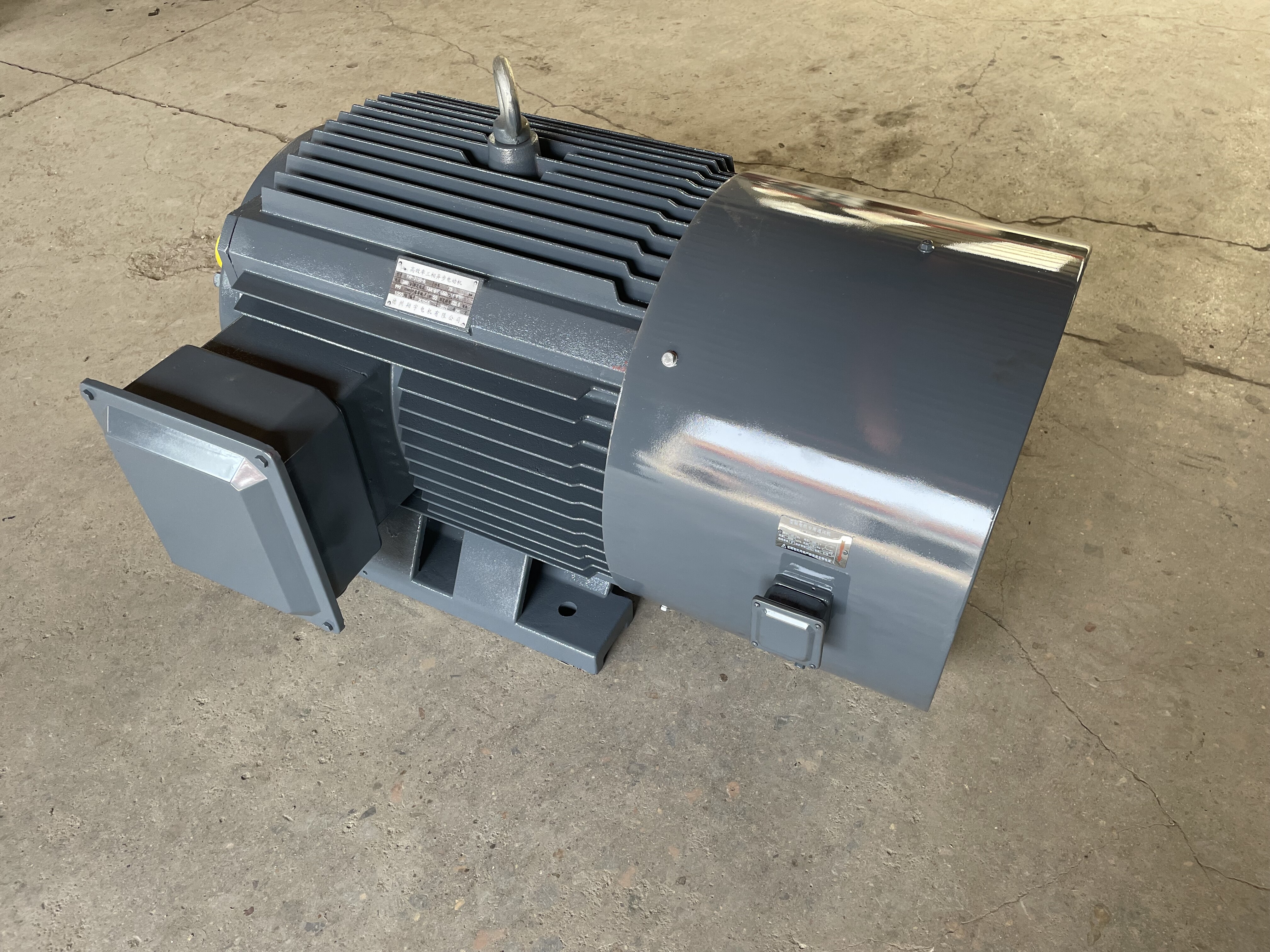 YVF2系列變頻調(diào)速三相異步電動(dòng)機(jī)