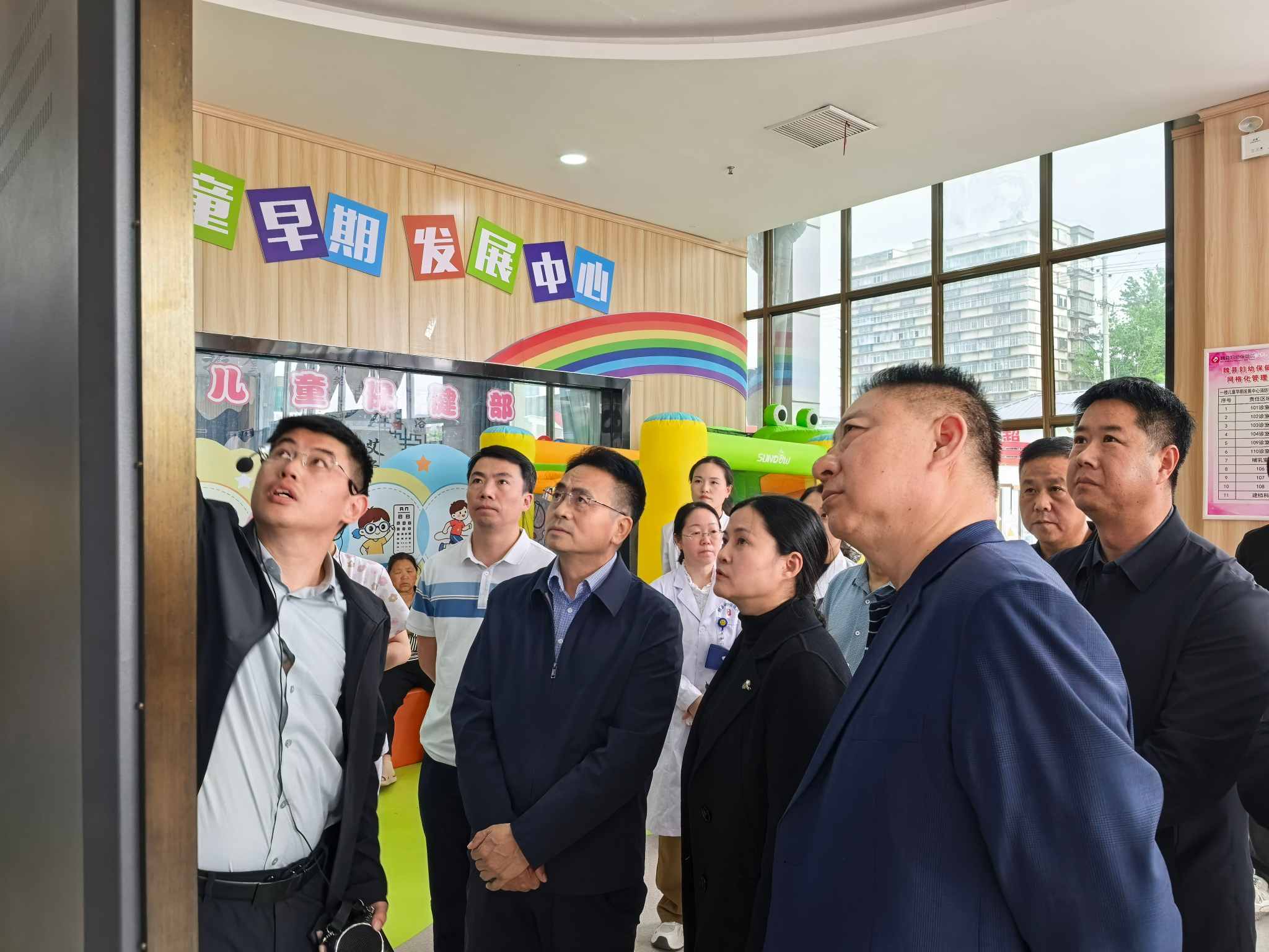 喜讯｜河北省卫健委领导莅临魏县妇幼保健院，点赞生育友好五健筛查与大数据中台！