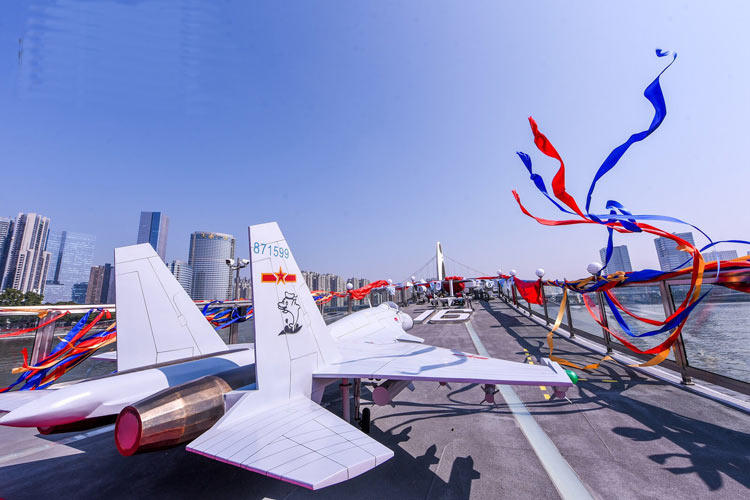 6三楼战斗机模型