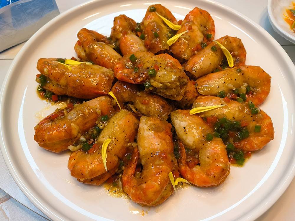 5黑胡椒汁焗大头虾