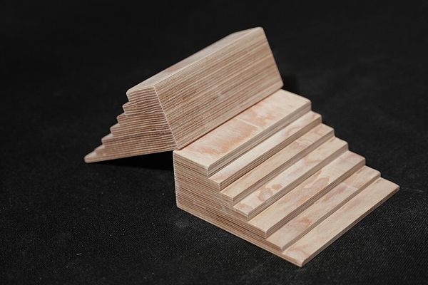 2. Electrical Laminated Wood Components_2.3 Stair Pads (16)