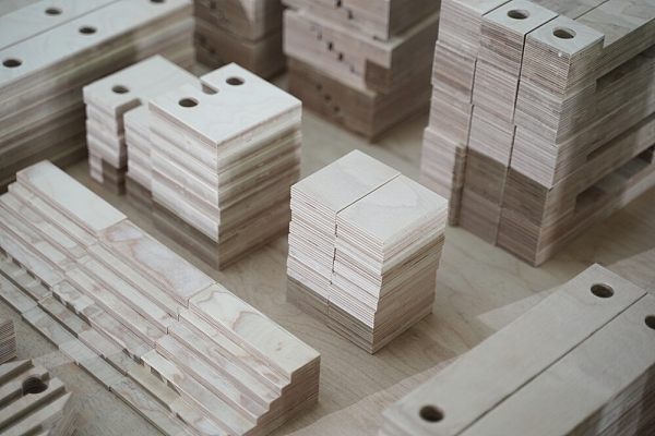 2. Electrical Laminated Wood Components_2.3 Stair Pads (9)