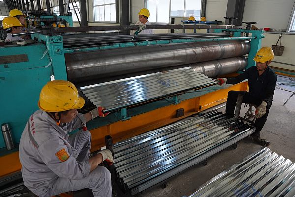 4-7-2, Machine de production de tuiles en acier galvanisé ondulé