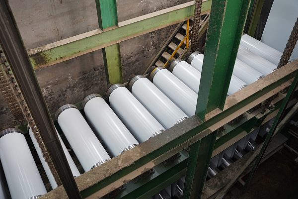 3-5-2, Machine de production de tôle d'acier prélaquée 1