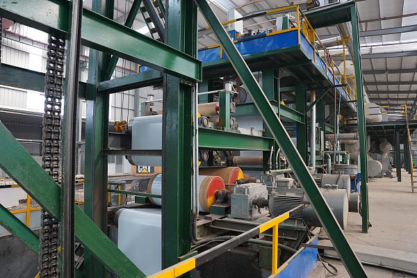 3-5-3, Machine de production de tôle d'acier prélaquée 2