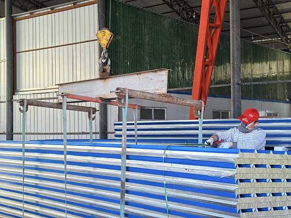 1-5-2, Panel de núcleo EPS