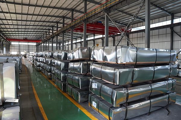 4-7-4, imagen de apilamiento de empaque de teja ondulada de zinc-aluminio