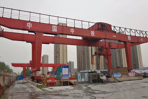 中铁一局四公司重庆地铁27号线MG45吨出渣机