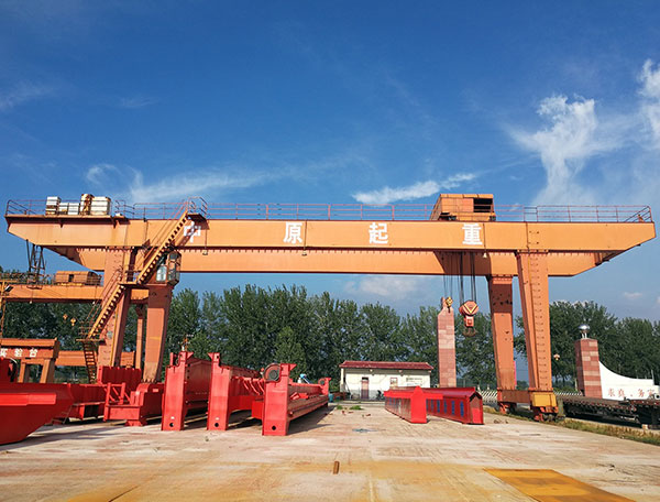 中原重工制造:如何确保起重机吊钩的安全