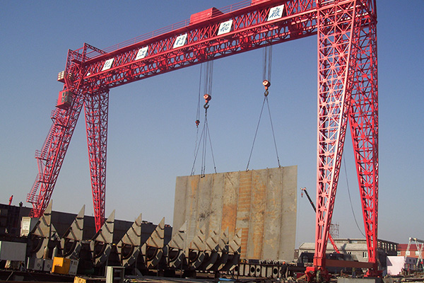 造船门式起重机