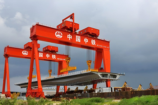 双小车通用门式起重机