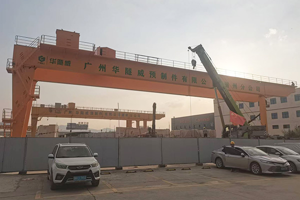 单小车通用门式起重机