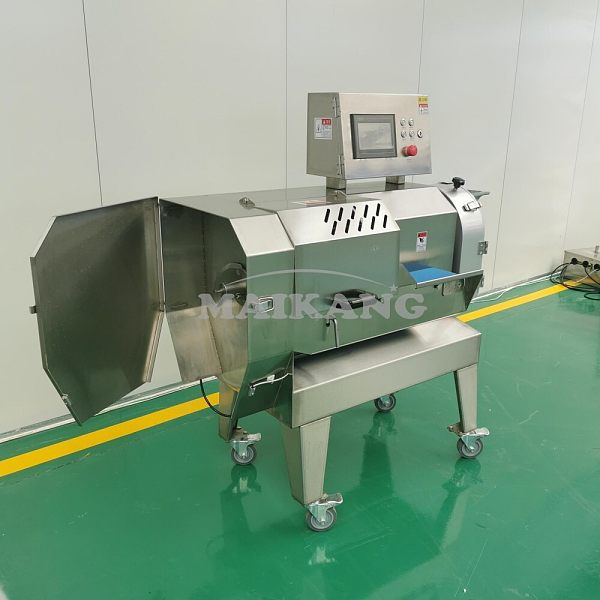 Leafy vegetable cutter blade