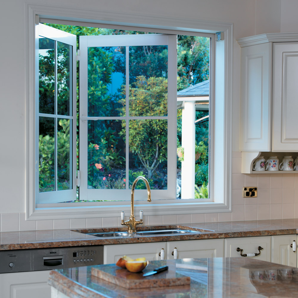 TF95 Classic Aluminum Folding Windows