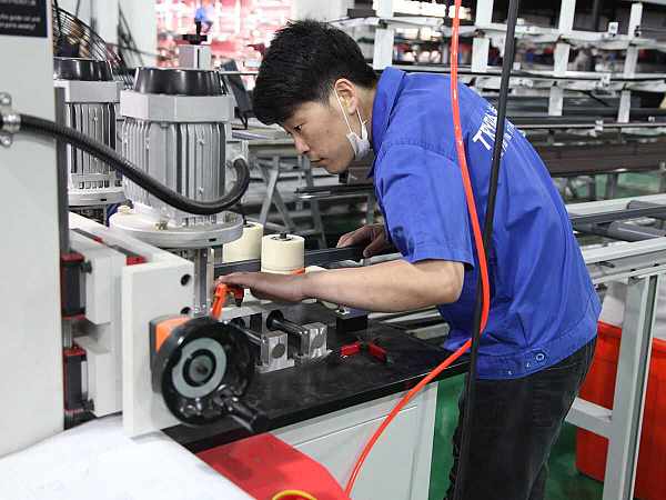Worker operation