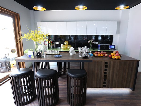 Shanghai Showroom Application scenario